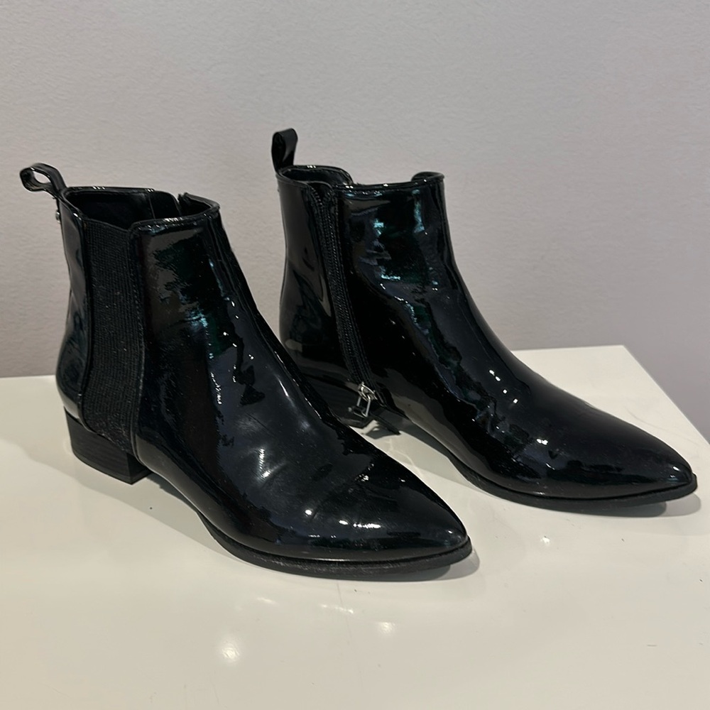 DKNY boots